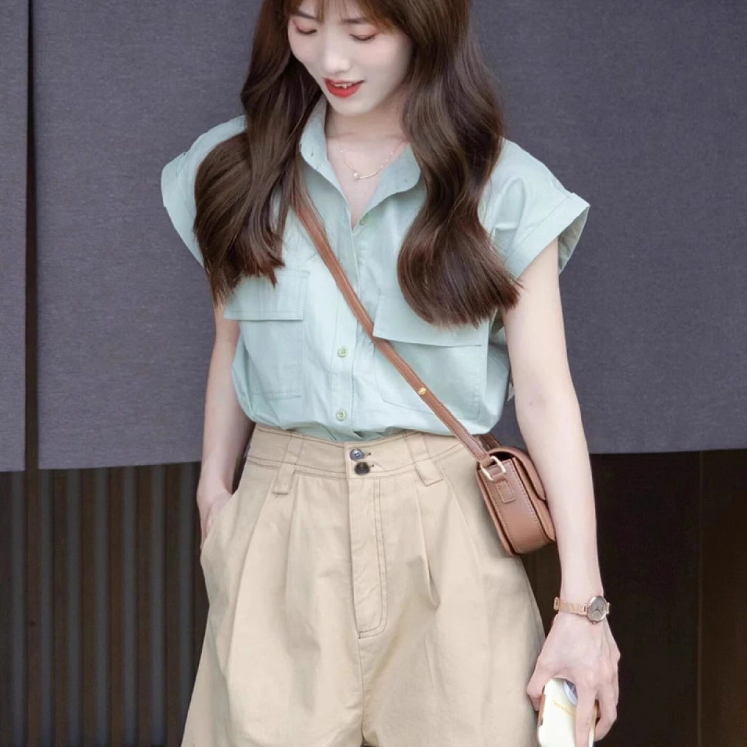 9745+9746法式POLO翻领蓝色短袖衬衫夏季小飞袖宽松别致雪纺上衣