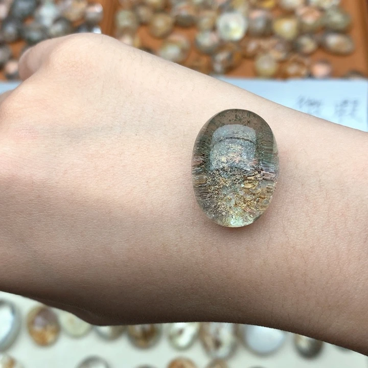 叶***子未镶嵌珠宝半成品水晶