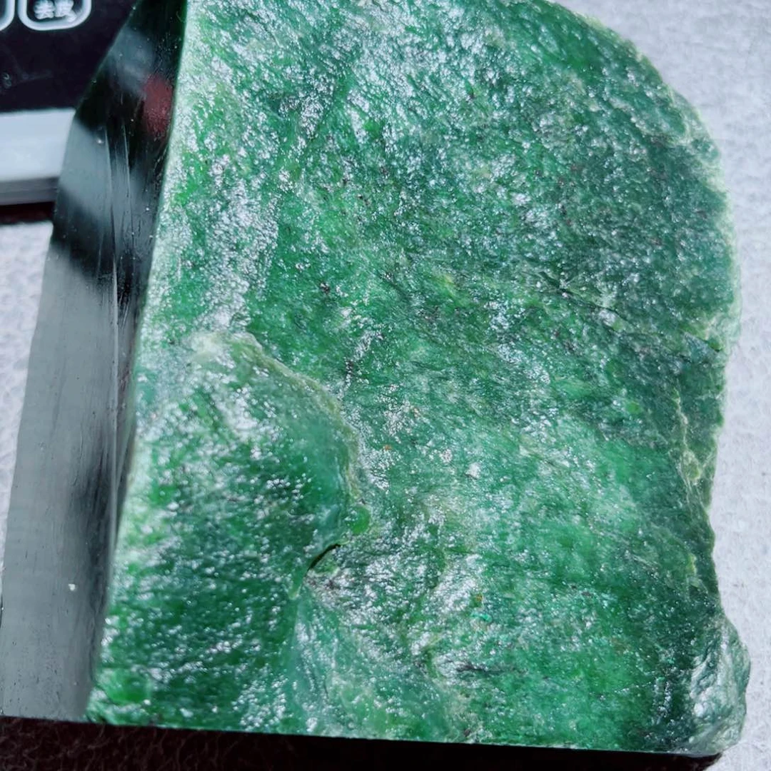 和田玉未镶嵌珠宝奇石