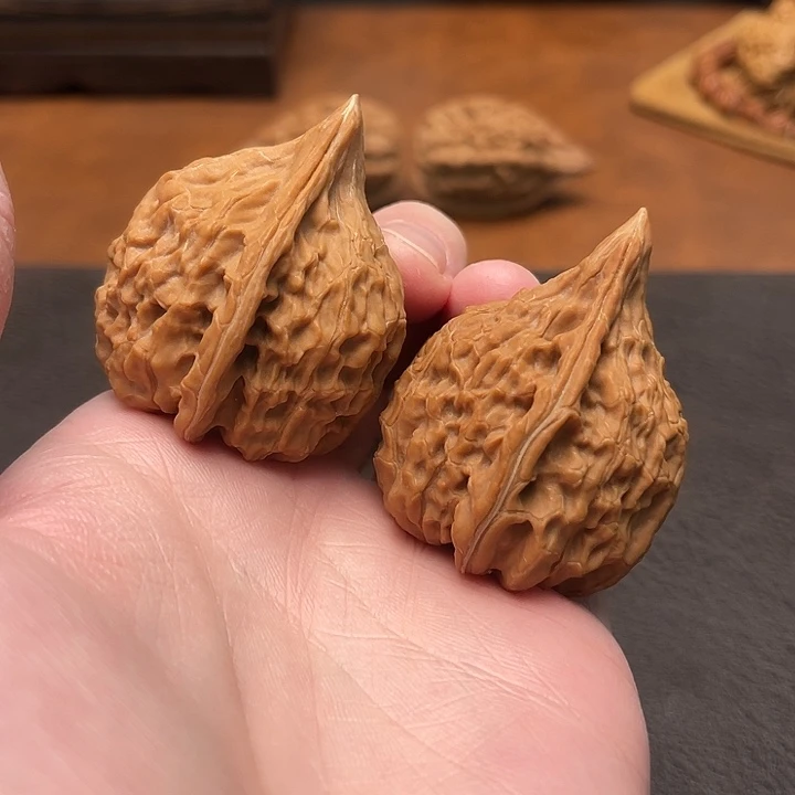 陇***咖吊坠文玩核桃火焰山41全品
