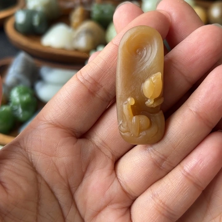 和田玉未镶嵌颈饰用****8