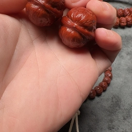 J***I文玩核桃吊坠桃核预定