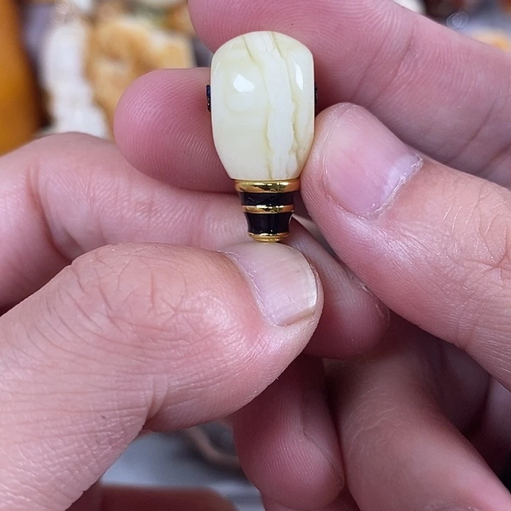 琥珀未镶嵌裸石我