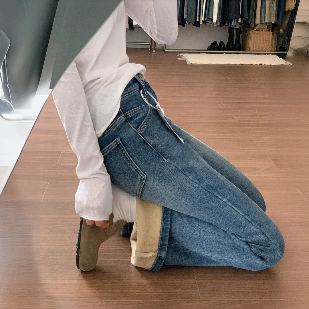 加绒加厚蓝色微喇牛仔裤女秋冬新款大码胖mm小个子宽松弹力喇叭裤