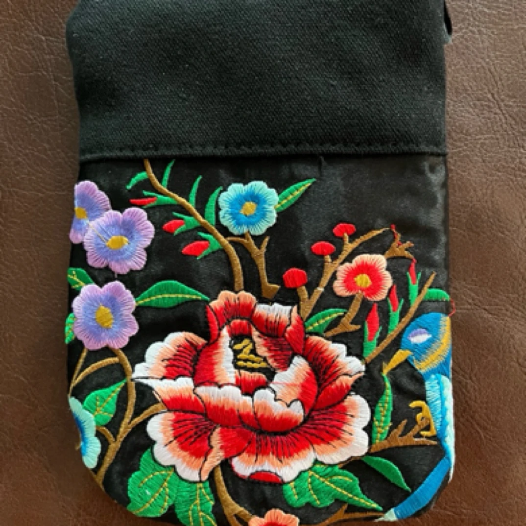 民族风刺绣重工绣花复古国风民族文化创意服饰配饰