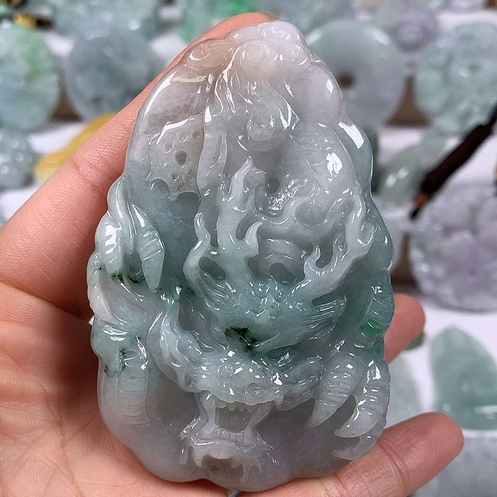 颈饰未镶嵌翡翠随形龙行天下福利多彩颜色福利