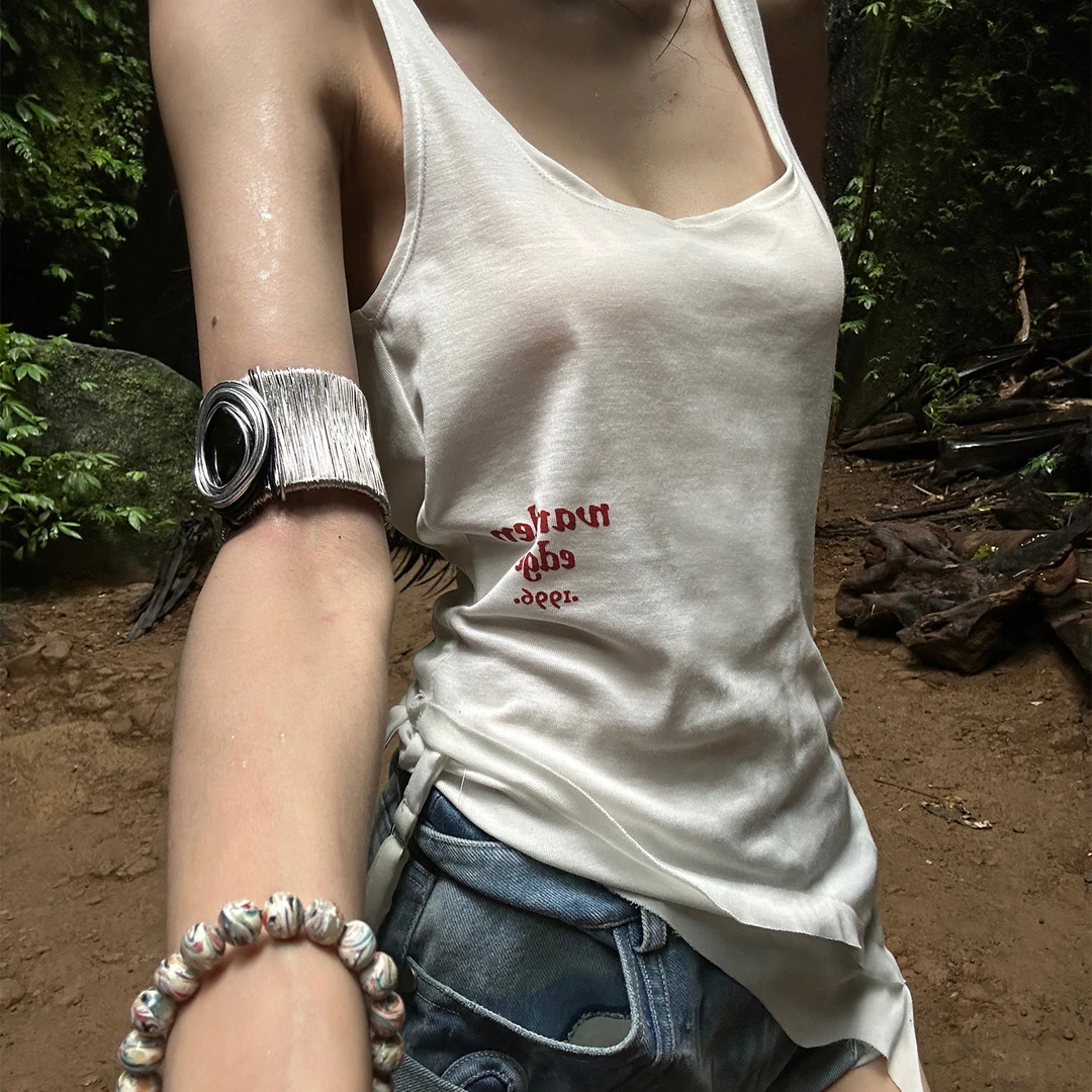 韩好甜WARDEN EDGE 白色吊带背心女外穿修身显瘦辣妹无袖露背上衣