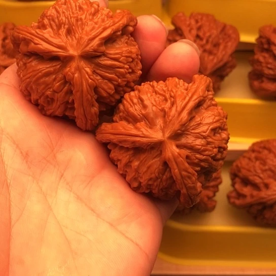 随***荡文玩核桃吊坠核桃