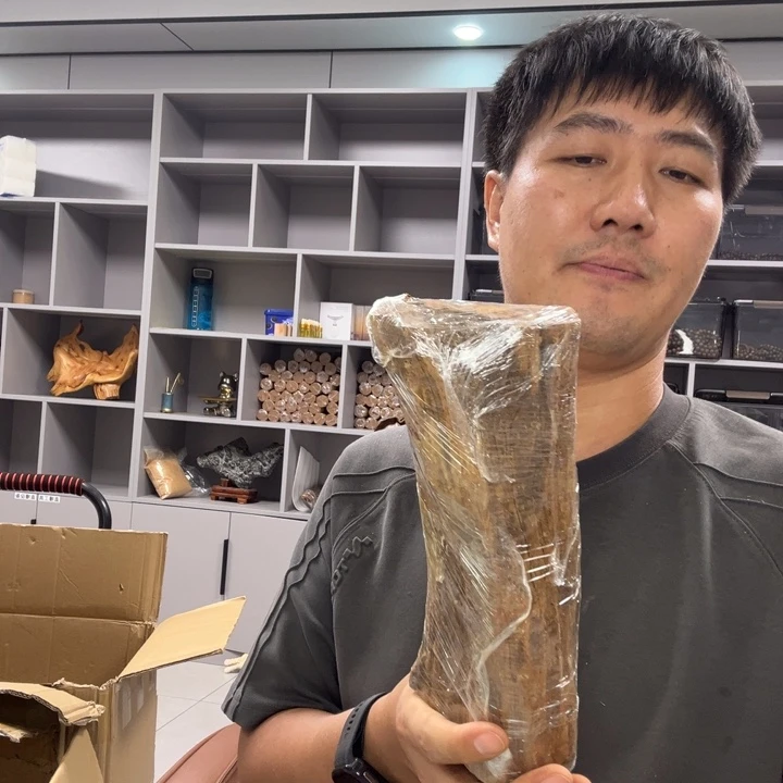 有机玻璃崖柏香粉