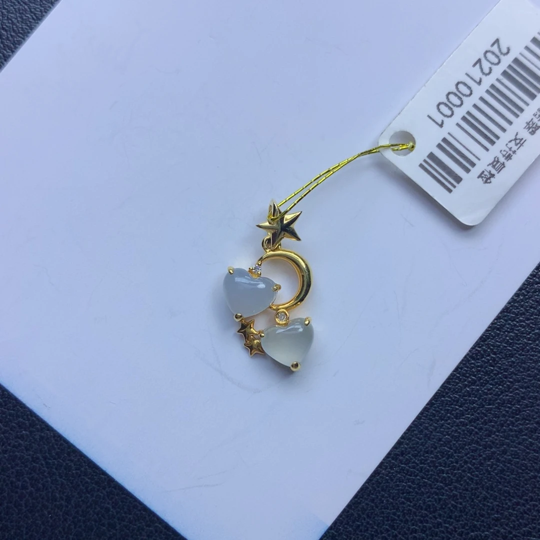 翡翠颈饰未镶嵌慧**师爱心