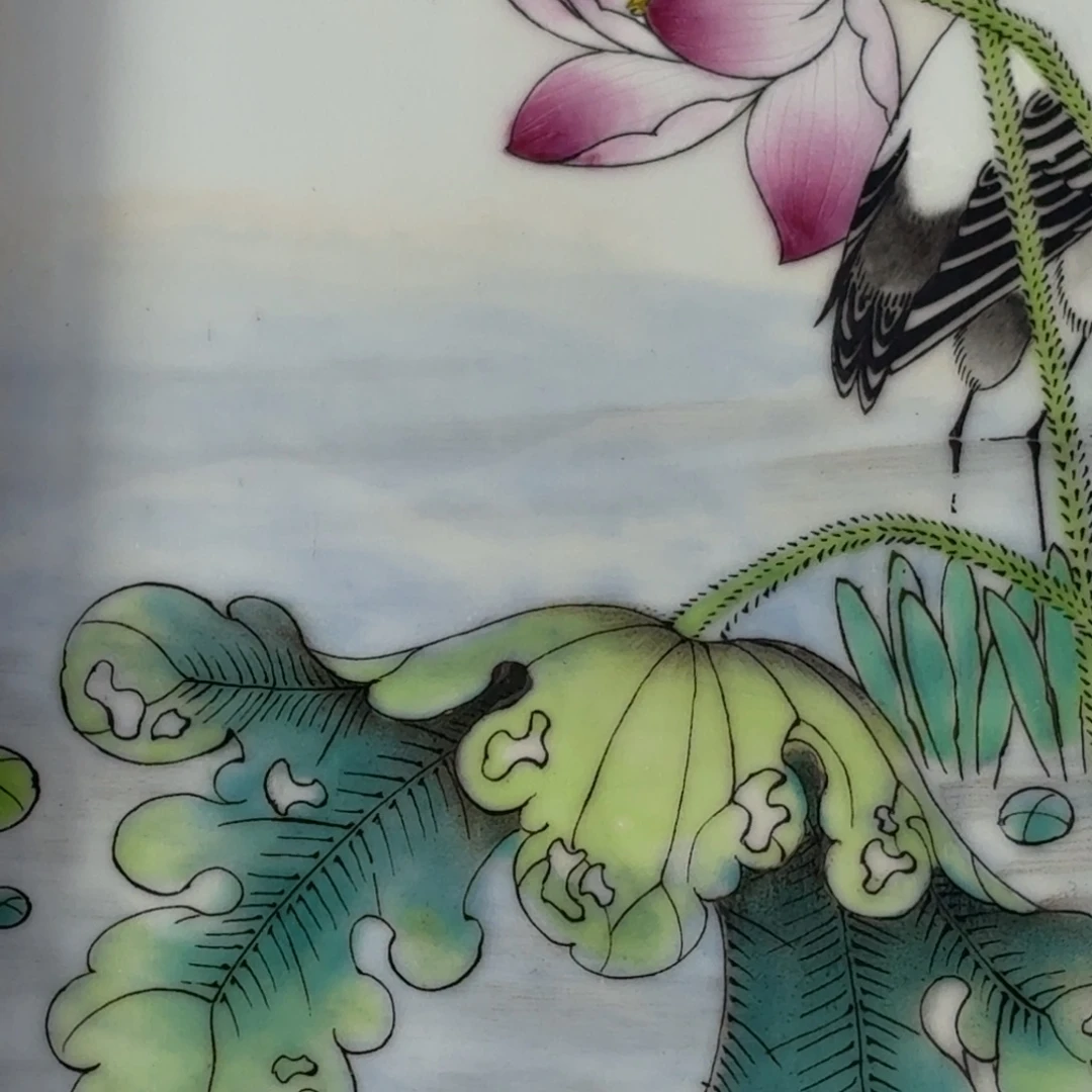 波***瓶粉彩花鸟纹陶瓷瓶