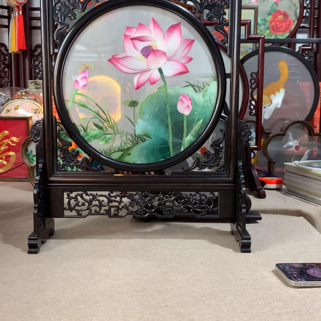 木精品苏绣实木摆件