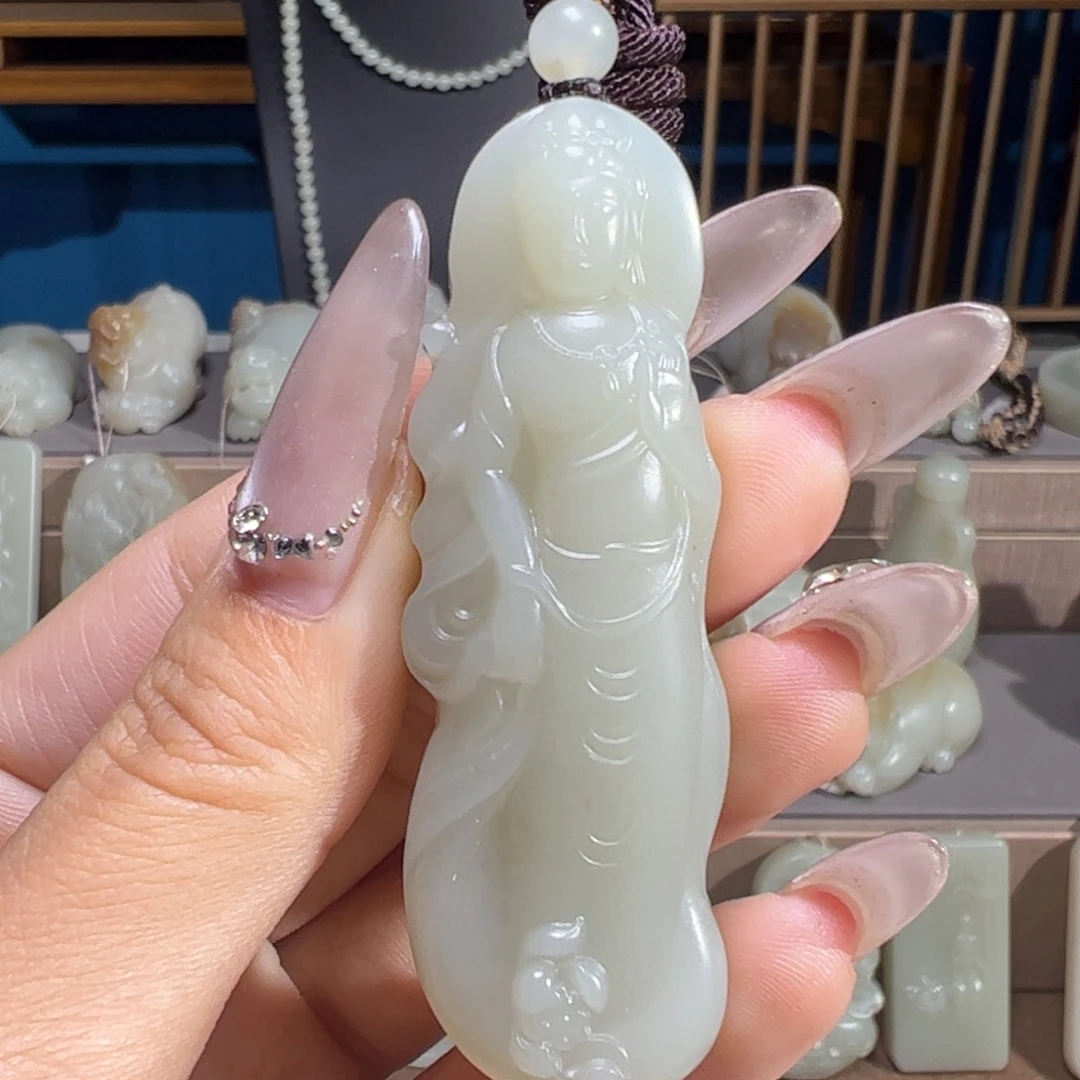 和田玉（糖玉）未镶嵌颈饰