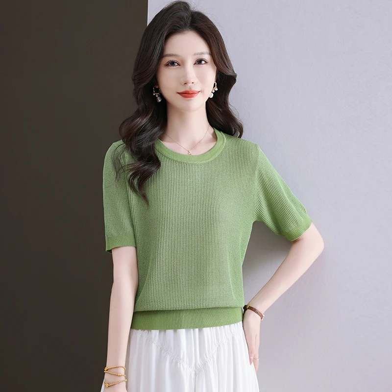 清凉夏季新款女士圆领时尚百搭洋气宽松显瘦款薄款半袖纯色上衣女