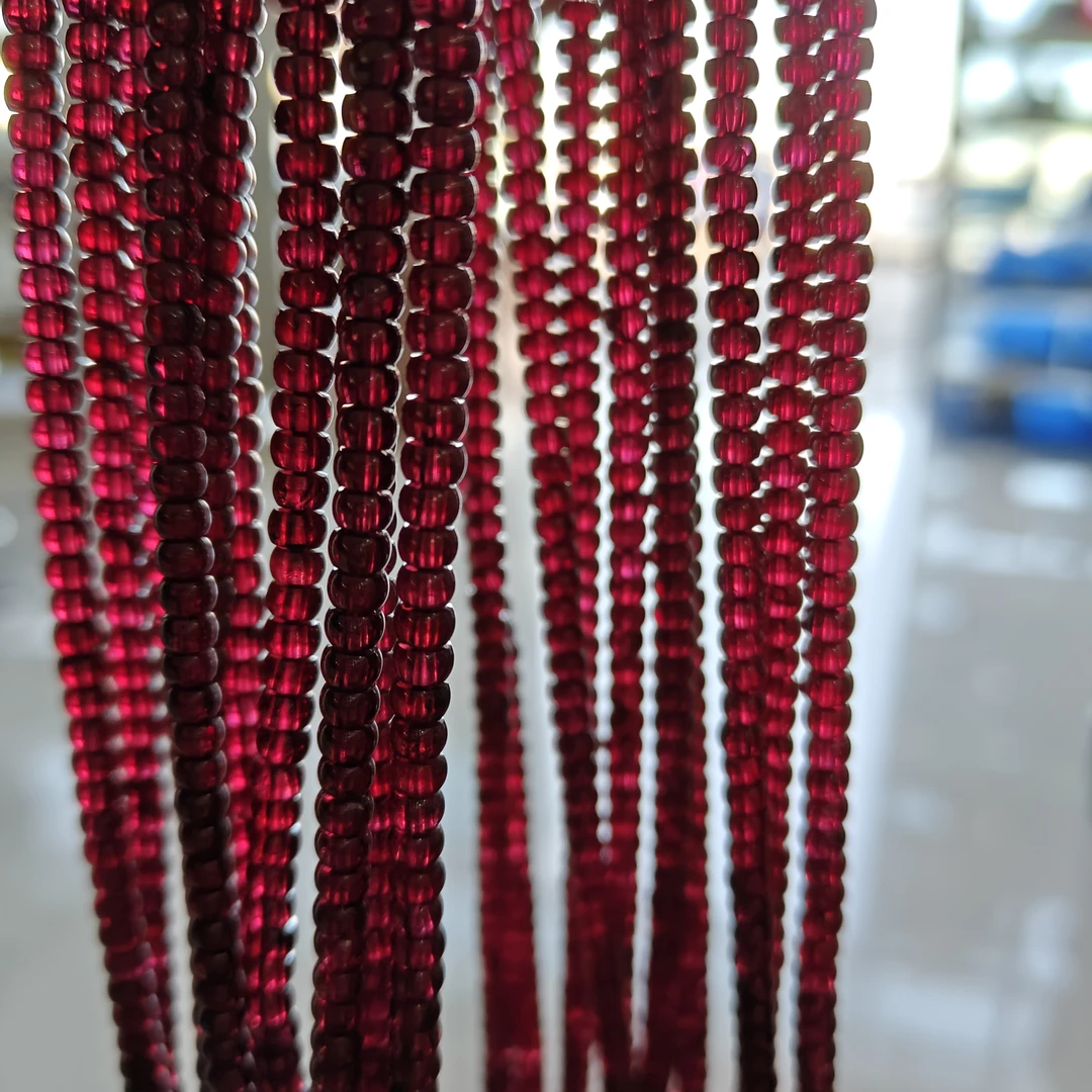 【书记甄选】 石榴石老型珠三圈手链 多样性发一件 约4mm xl3085