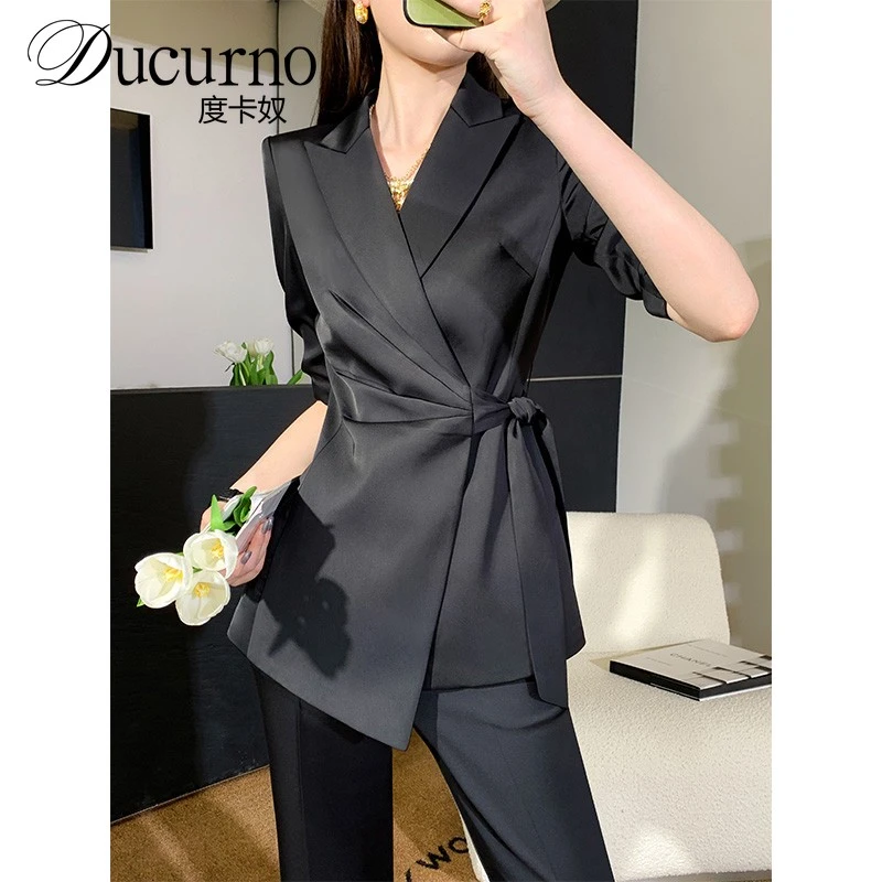 黑色职业装西装套装女秋季2025新款薄款气质高级感阔腿裤休闲西服