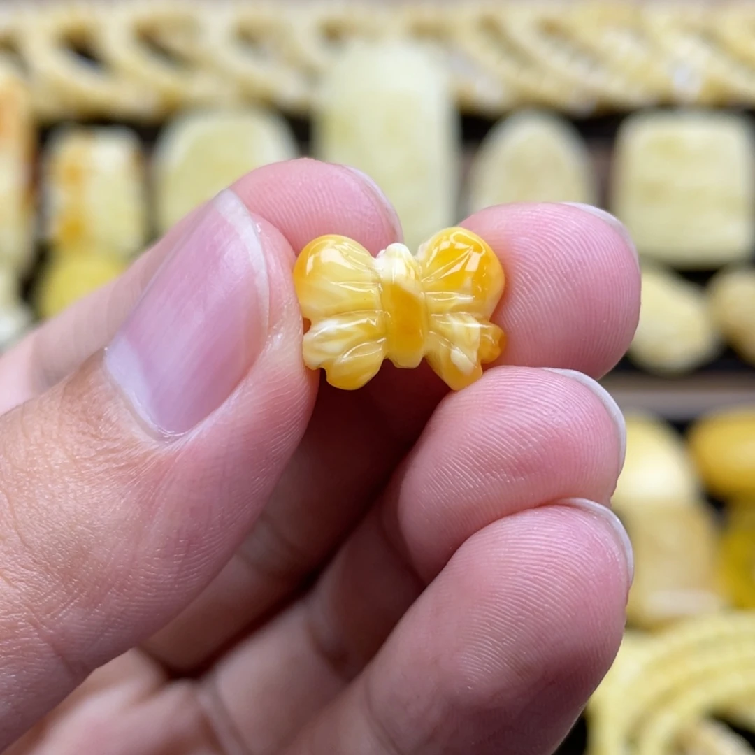 琥珀未镶嵌裸石琥珀蜜蜡