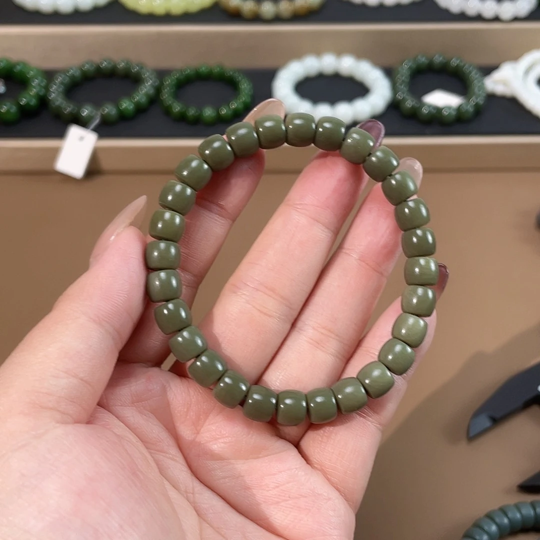 和田玉手链未镶嵌8.0