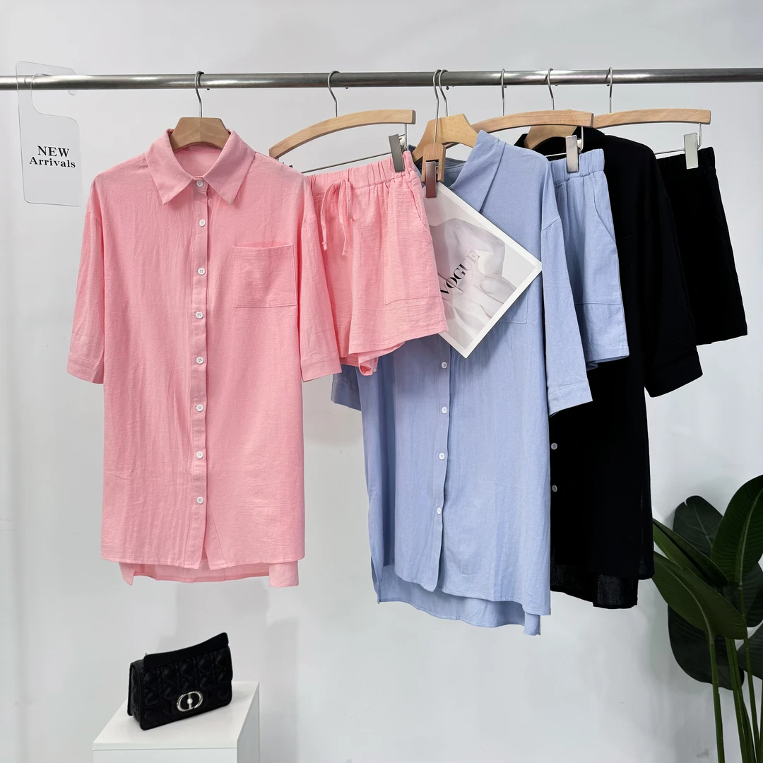 B560新款中长款成人简约百棉单排多扣上衣夏衬衫显瘦短袖短裤套装