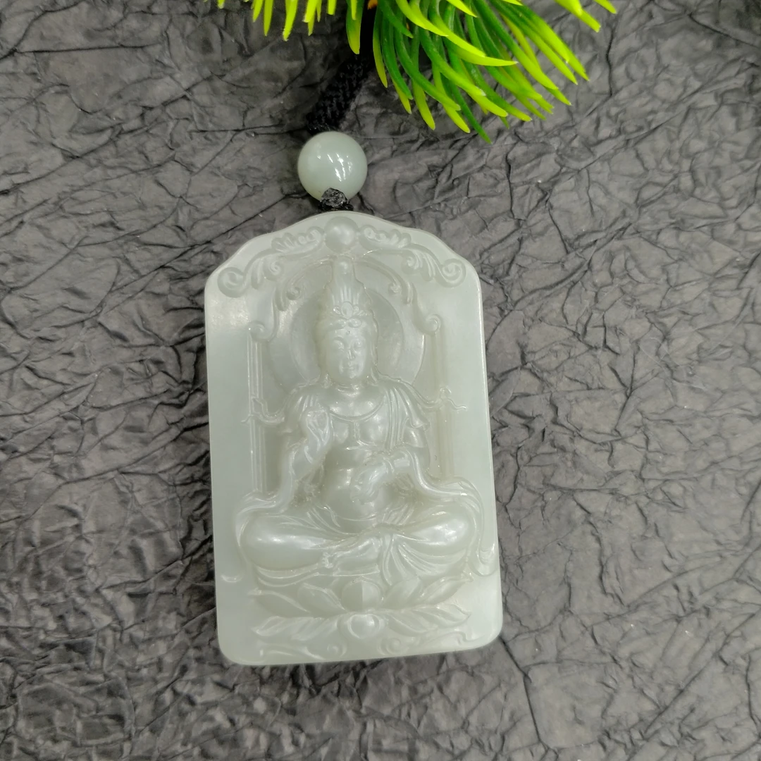 新疆且末料青白玉观音牌31*49 01168P