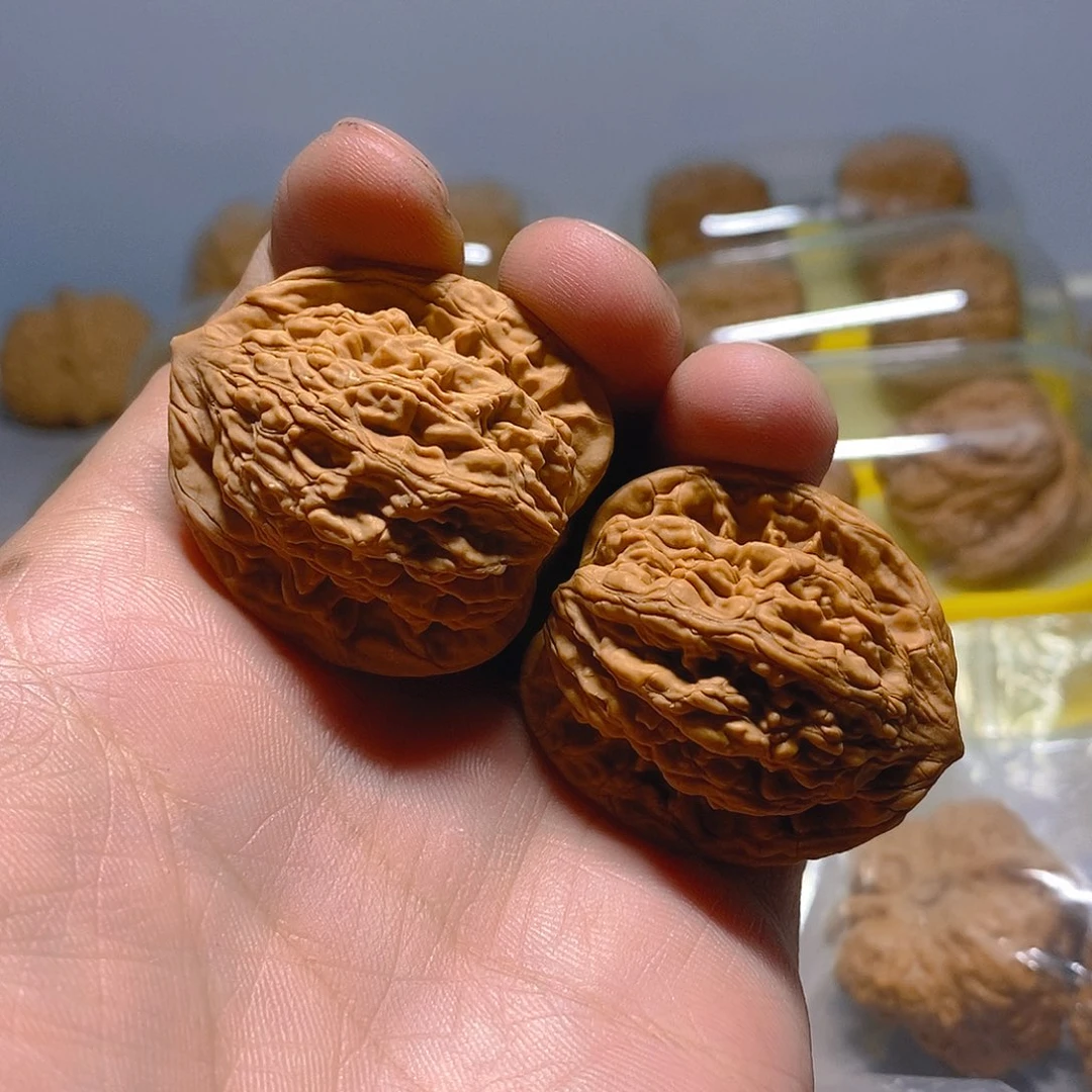 全品麦穗虎头把件999