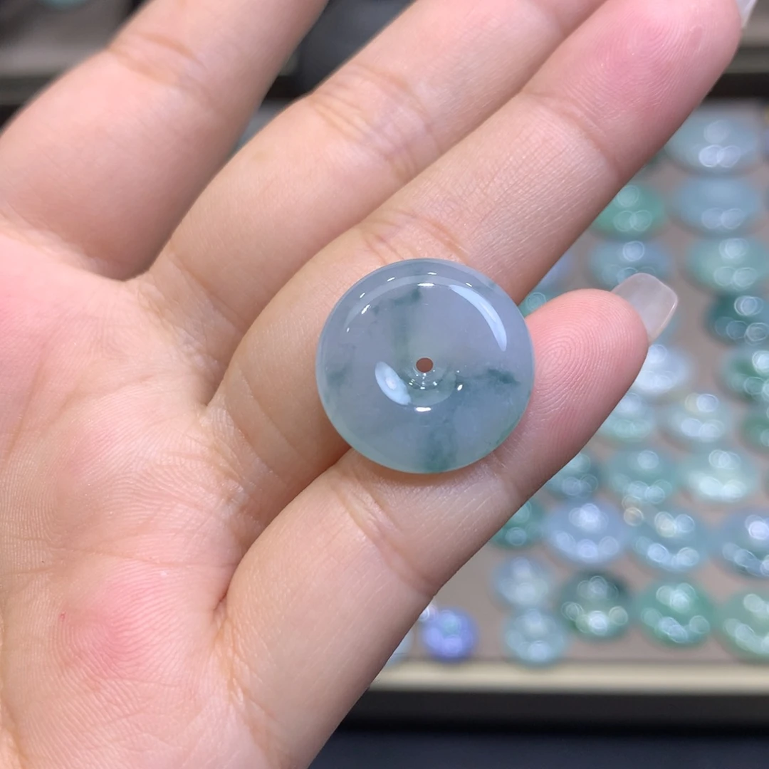 翡翠未镶嵌颈饰平安扣18*5.6