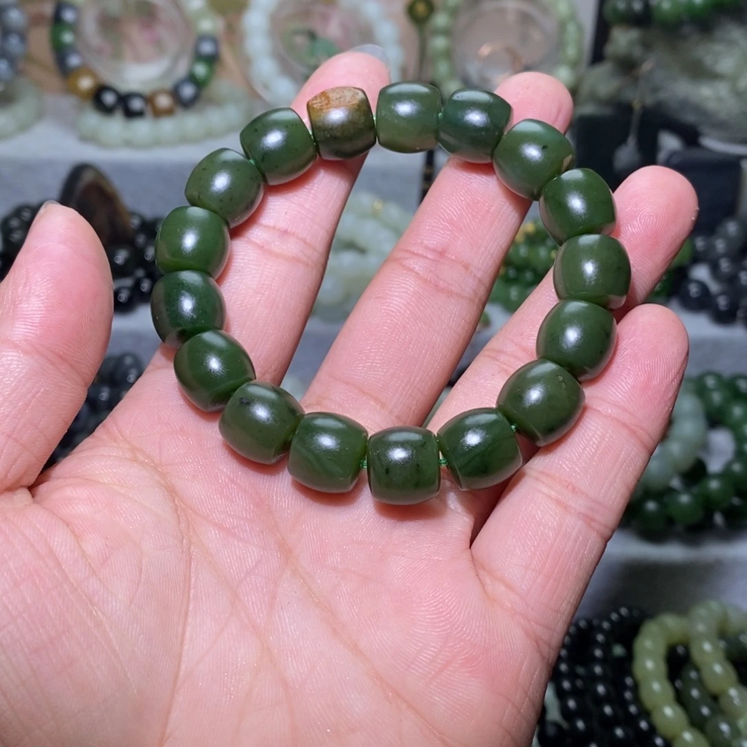 H***b和田玉未镶嵌手链