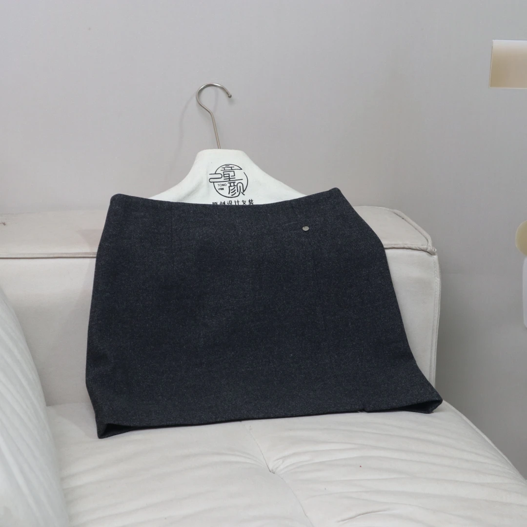 【13545】高品质原创设计深灰色短款毛呢半身裙D