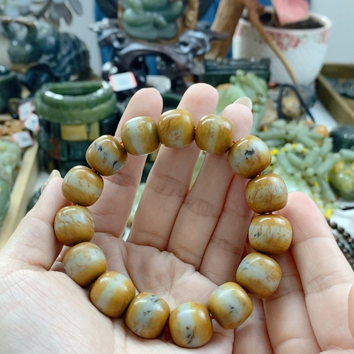 手链未镶嵌透闪石质玉