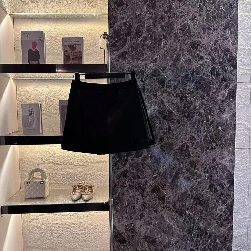 250*网红轻奢气质短裤C02123