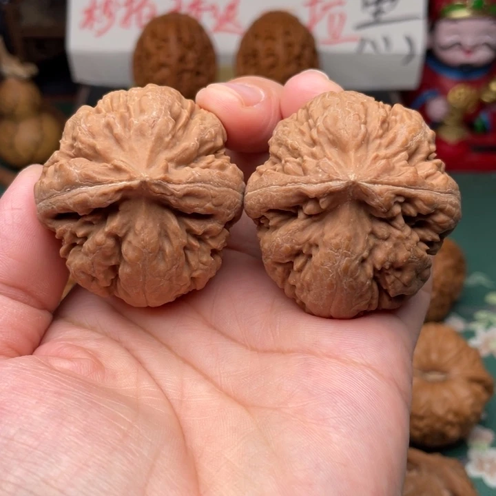 【闪购商品】把件文玩核桃42全品霸王龙