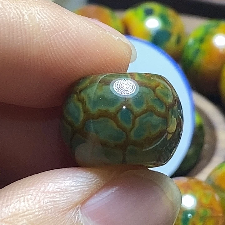 国***玛瑙/玉髓未镶嵌颈饰