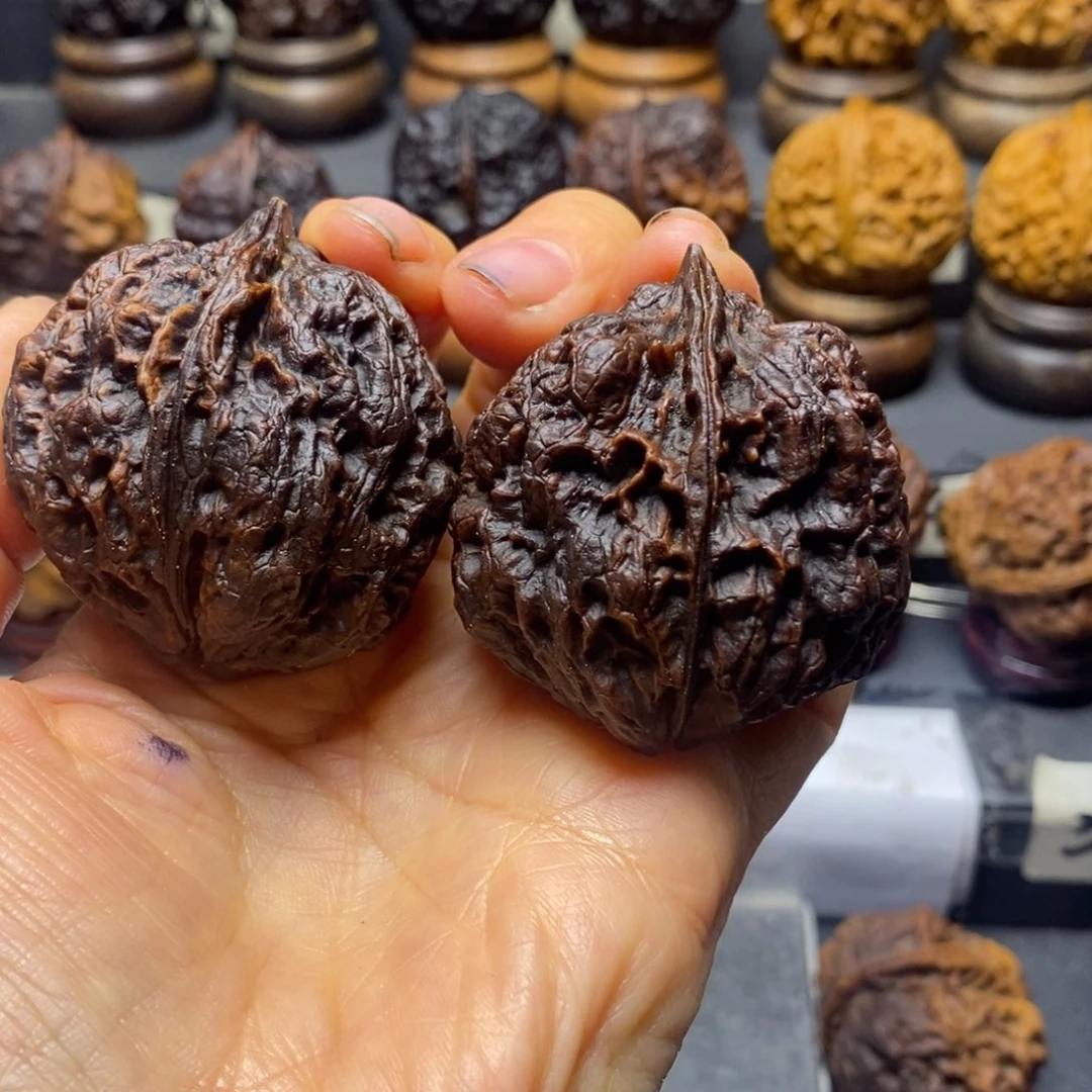 文玩核桃吊坠霸王龙44