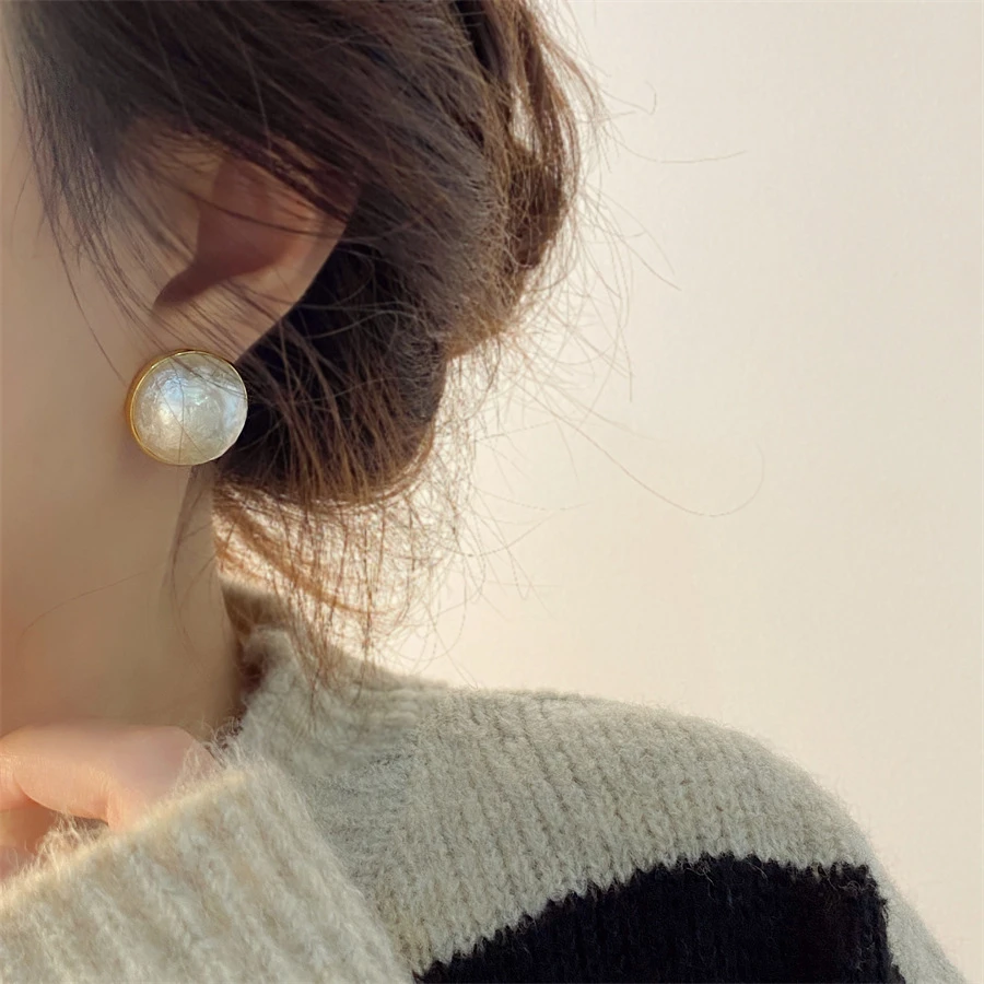 铜合金仿珍珠耳饰 铜合金法式金边圆形棉花珠轻奢气质耳钉银针