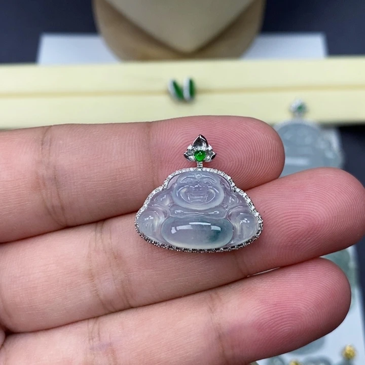 翡翠18K金镶嵌吊坠(赠链)佛公