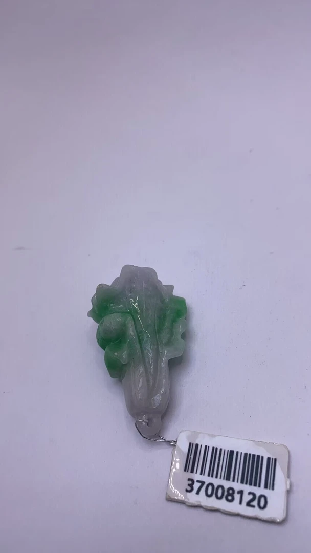 YY60【邂逅翡翠高冰吊坠，冰透绿意，开启浪漫时光】