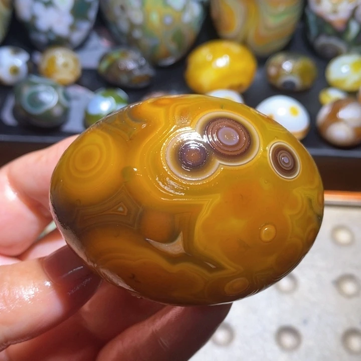 玛瑙/玉髓未镶嵌珠宝半成品