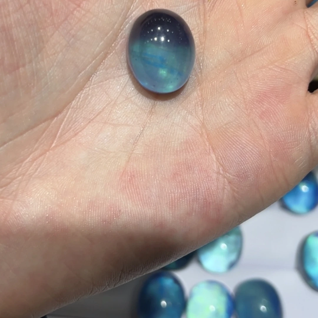 水晶手链未镶嵌方*哥海蓝宝