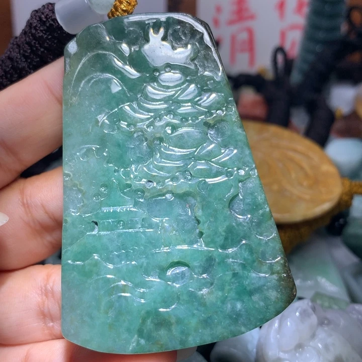 翡翠未镶嵌颈饰保真天然A货翡翠