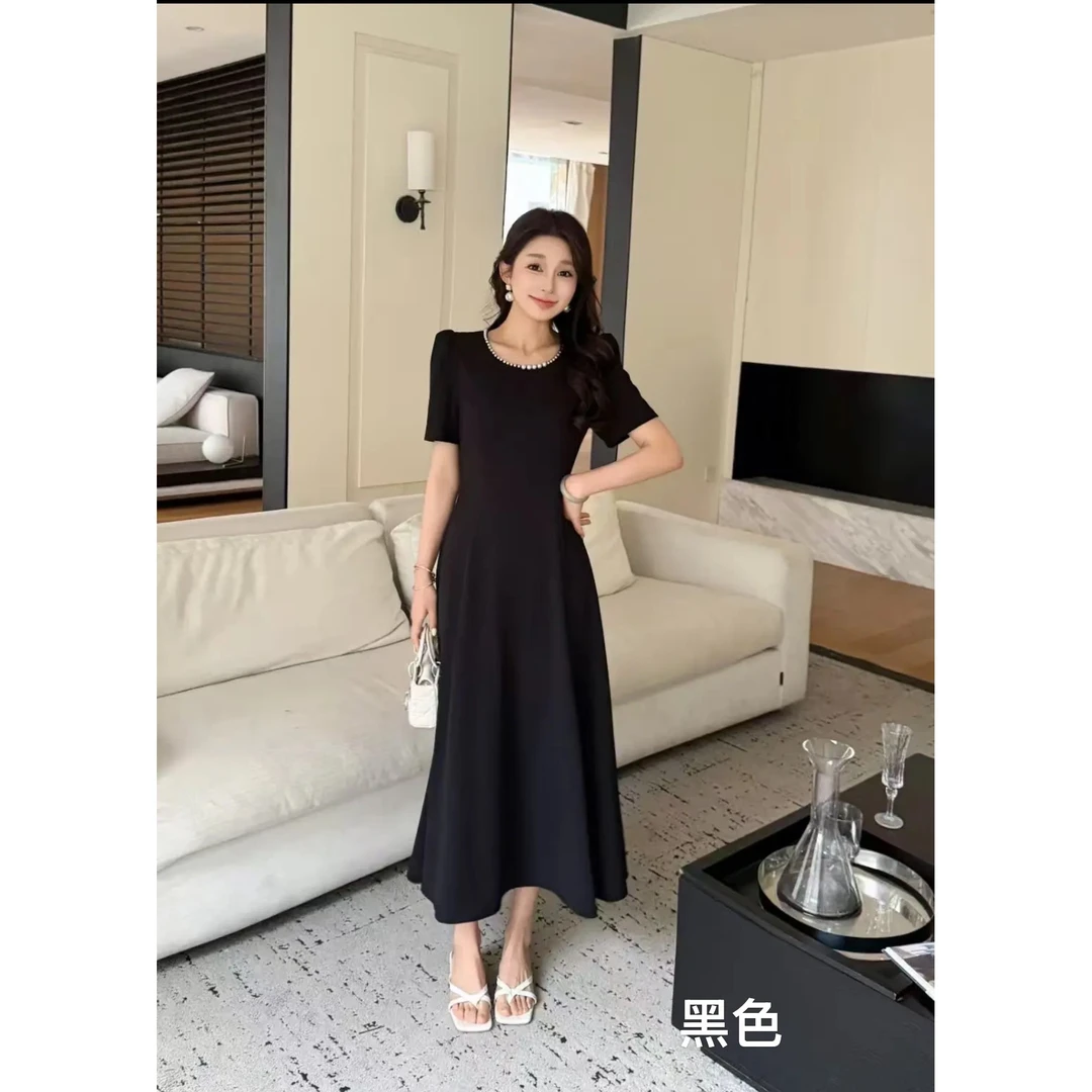 【坦姐严选 实体品质】夏季重工钉珠短袖显瘦赫本风连衣裙251