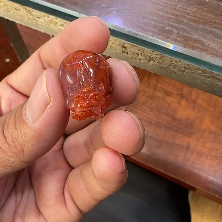 南红玛瑙颈饰未镶嵌