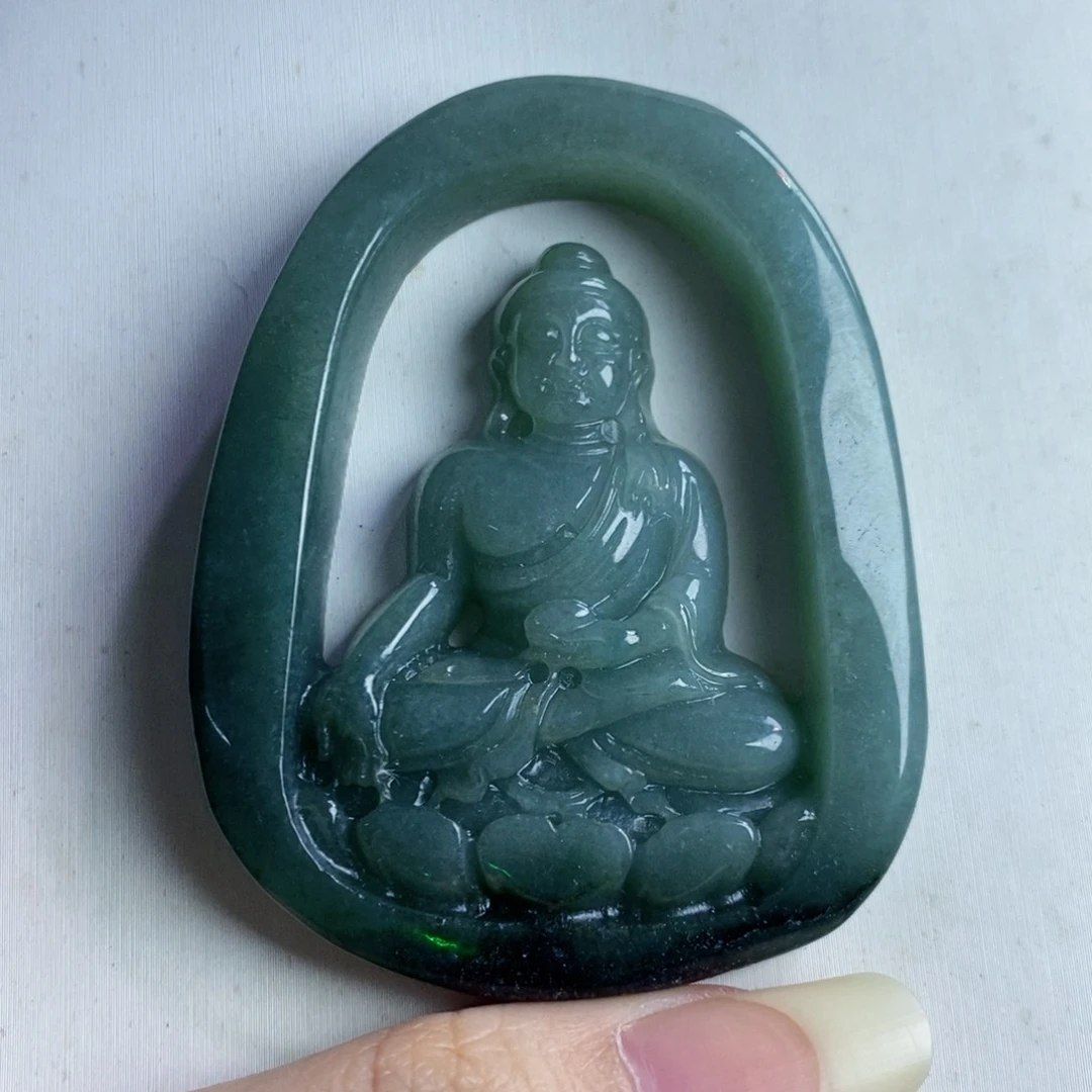 未镶嵌挂件翡翠大日