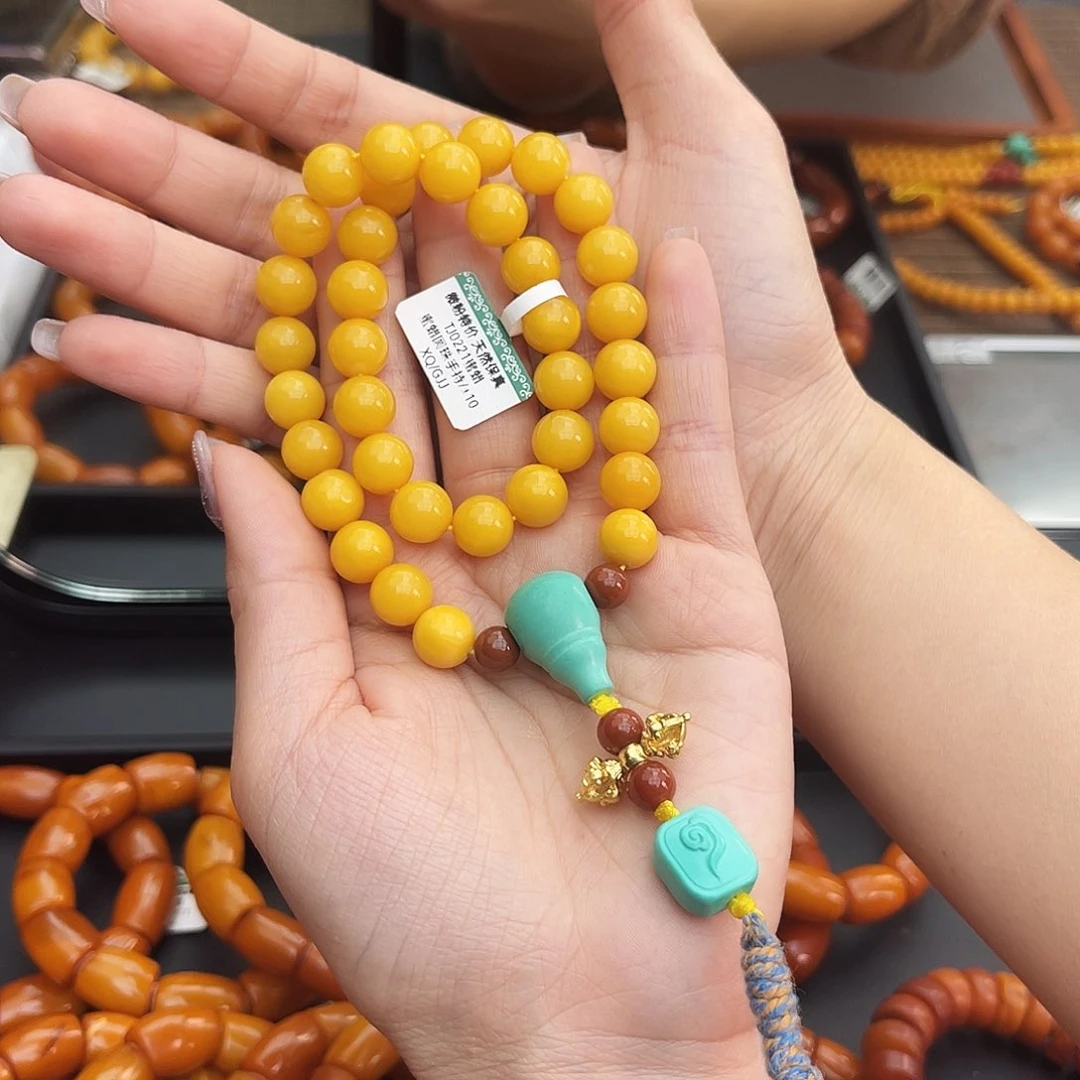 琥珀手链未镶嵌手持