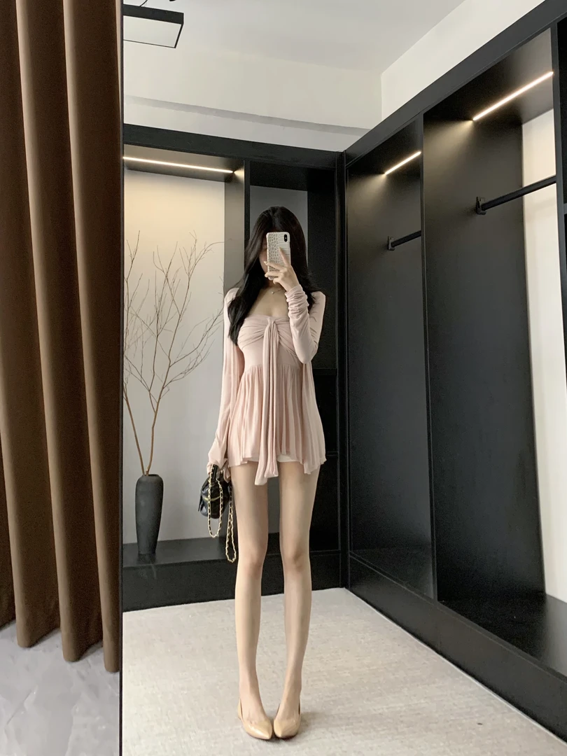 纯欲姐姐松弛粉色开衫外搭夏季抹胸氛围感韩女上衣两件套套装