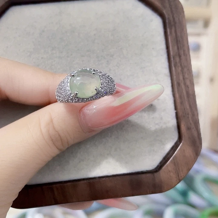 翡翠未镶嵌颈饰天然翡翠Ａ货