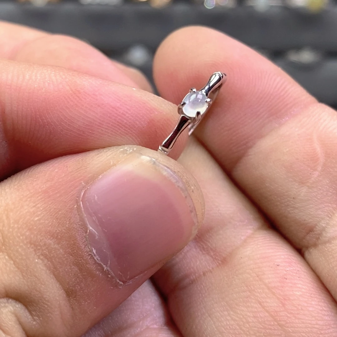 翡翠未镶嵌戒指翡翠