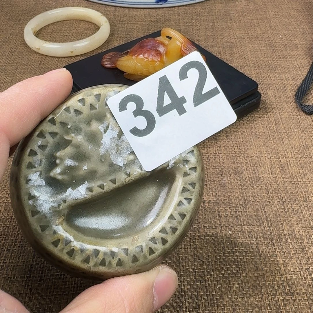 《***》绿泥禾甜旧藏只玩真货