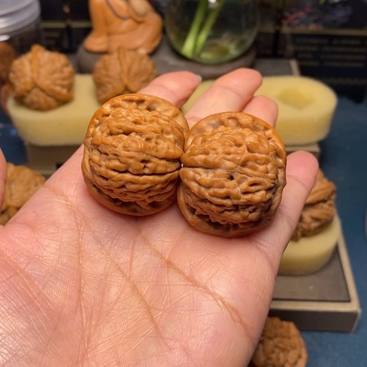 【闪购商品】把件文玩核桃精品莲花