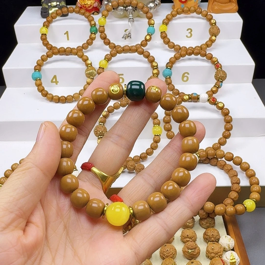 用***1吊坠猴头核桃猴头手串