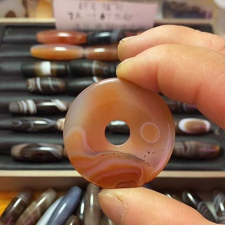 玛瑙/玉髓合金颈饰